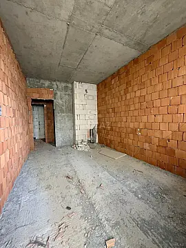 Satılır 3 otaqlı mənzil 95 m²