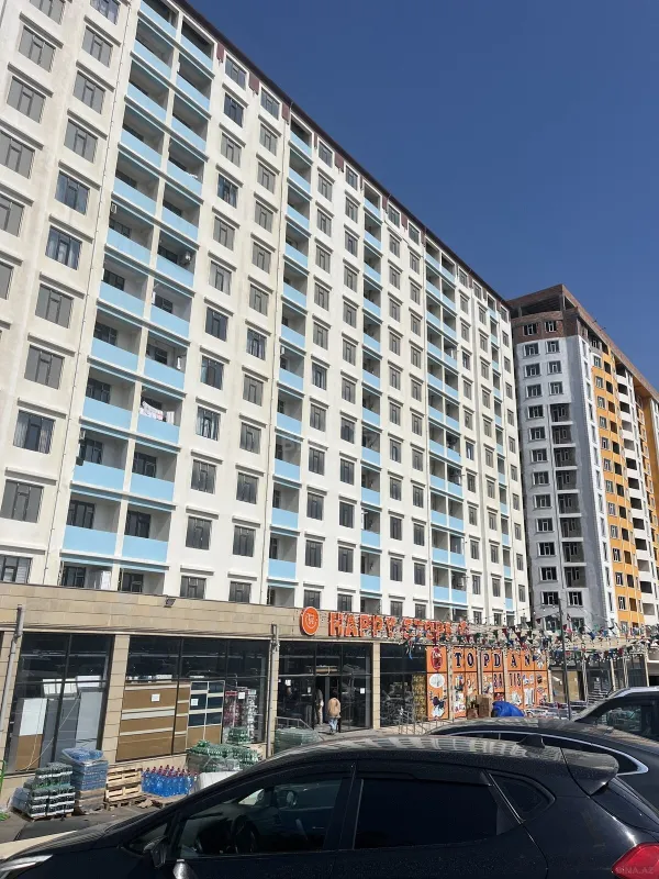 Satılır 2 otaqlı mənzil 79.4 m²