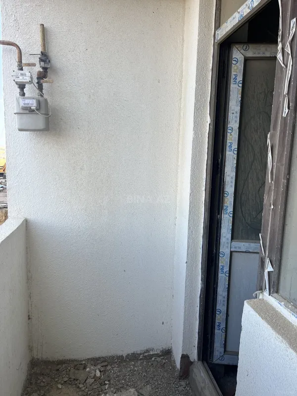 Satılır 2 otaqlı mənzil 79.4 m²