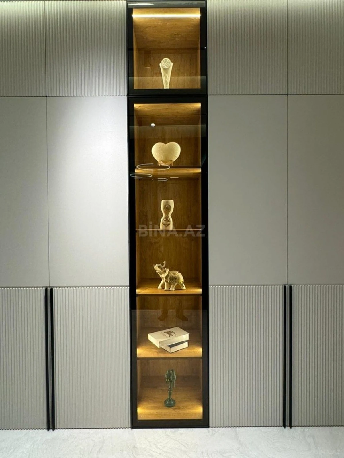 Satılır 2 otaqlı mənzil 86 m²