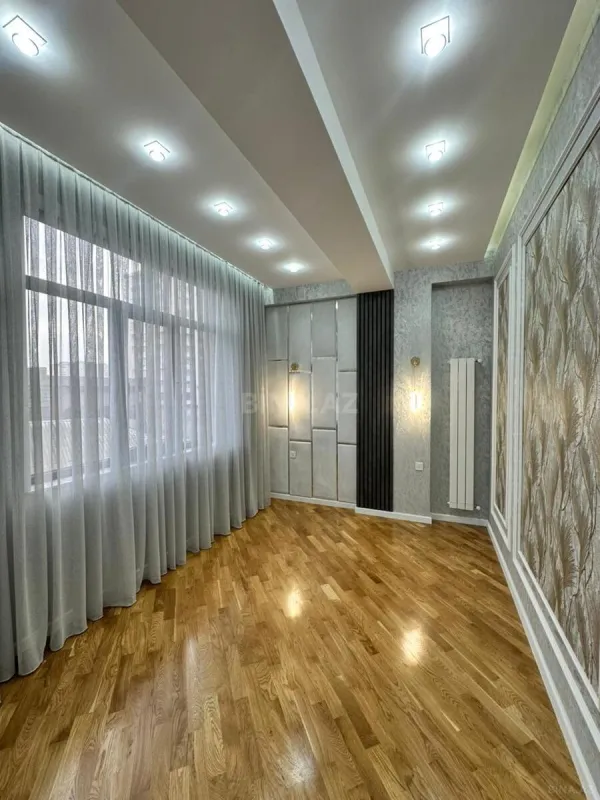 Satılır 3 otaqlı mənzil 87 m²