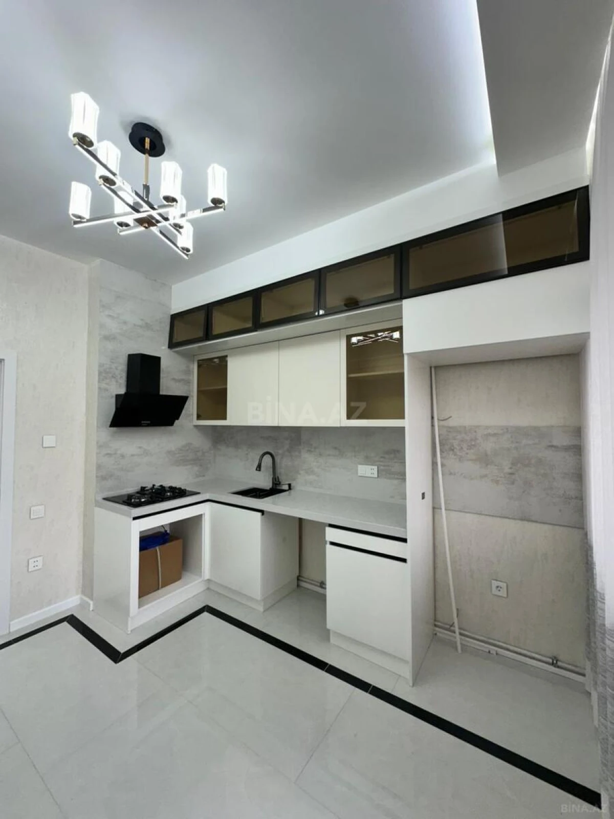 Satılır 3 otaqlı mənzil 87 m²