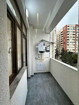 Satılır 3 otaqlı mənzil 119 m²