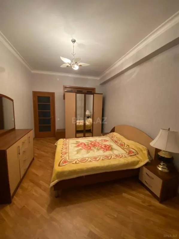 Satılır 3 otaqlı mənzil 70 m²