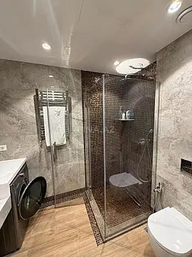Kirayə verilir 2 otaqlı mənzil 93 m²