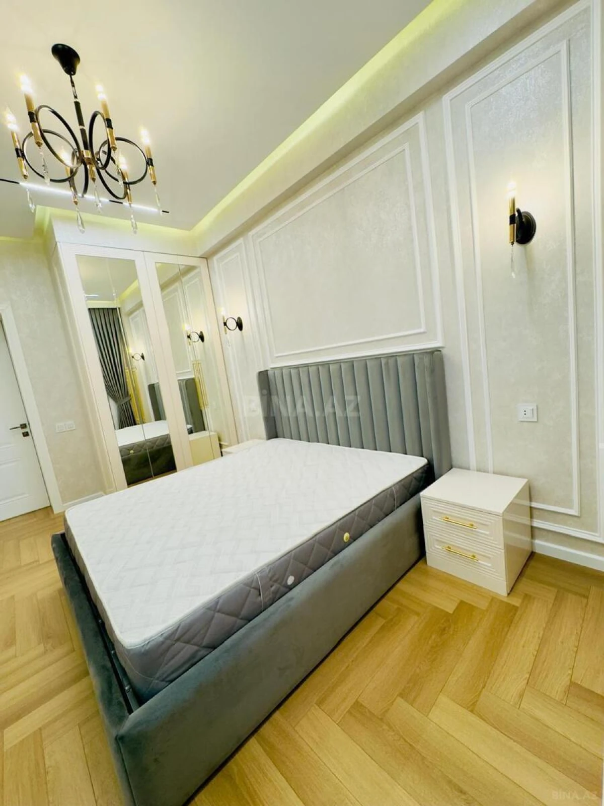 Satılır 2 otaqlı mənzil 60 m²