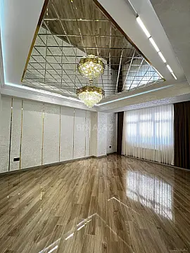 Satılır 3 otaqlı mənzil 107 m²