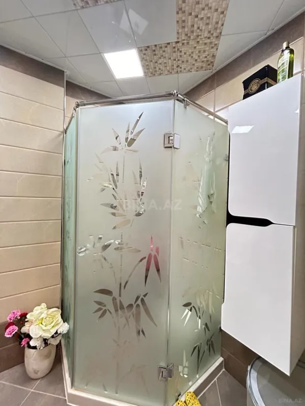 Satılır 2 otaqlı mənzil 87 m²