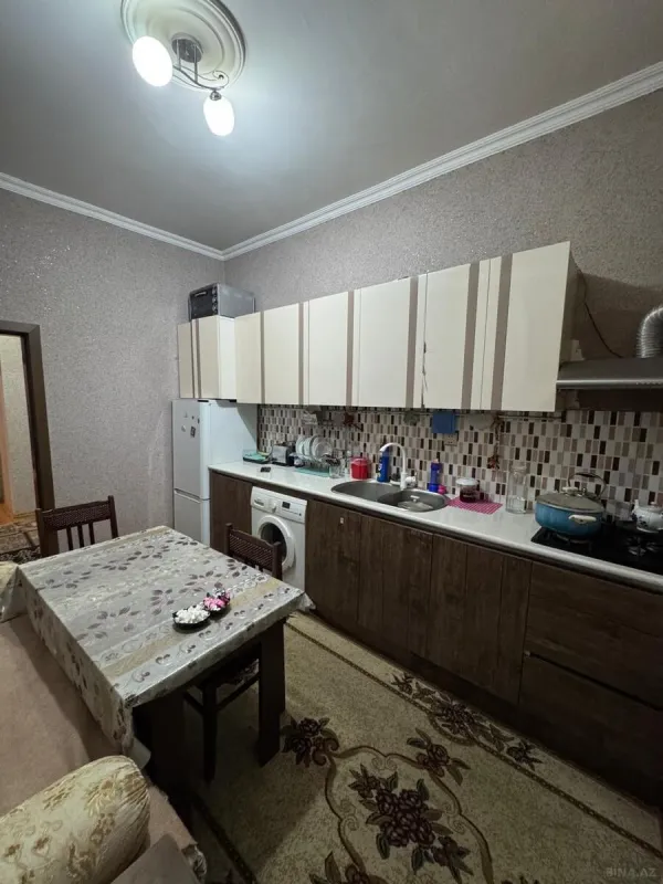 Satılır 2 otaqlı mənzil 68 m²