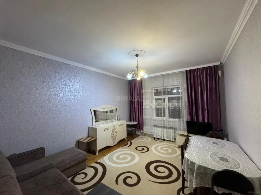 Satılır 2 otaqlı mənzil 68 m²
