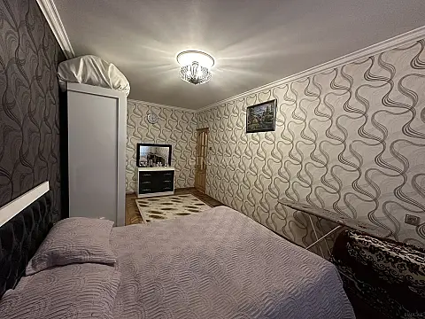 Satılır 3 otaqlı mənzil 90 m²