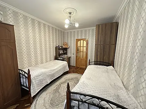 Satılır 3 otaqlı mənzil 90 m²