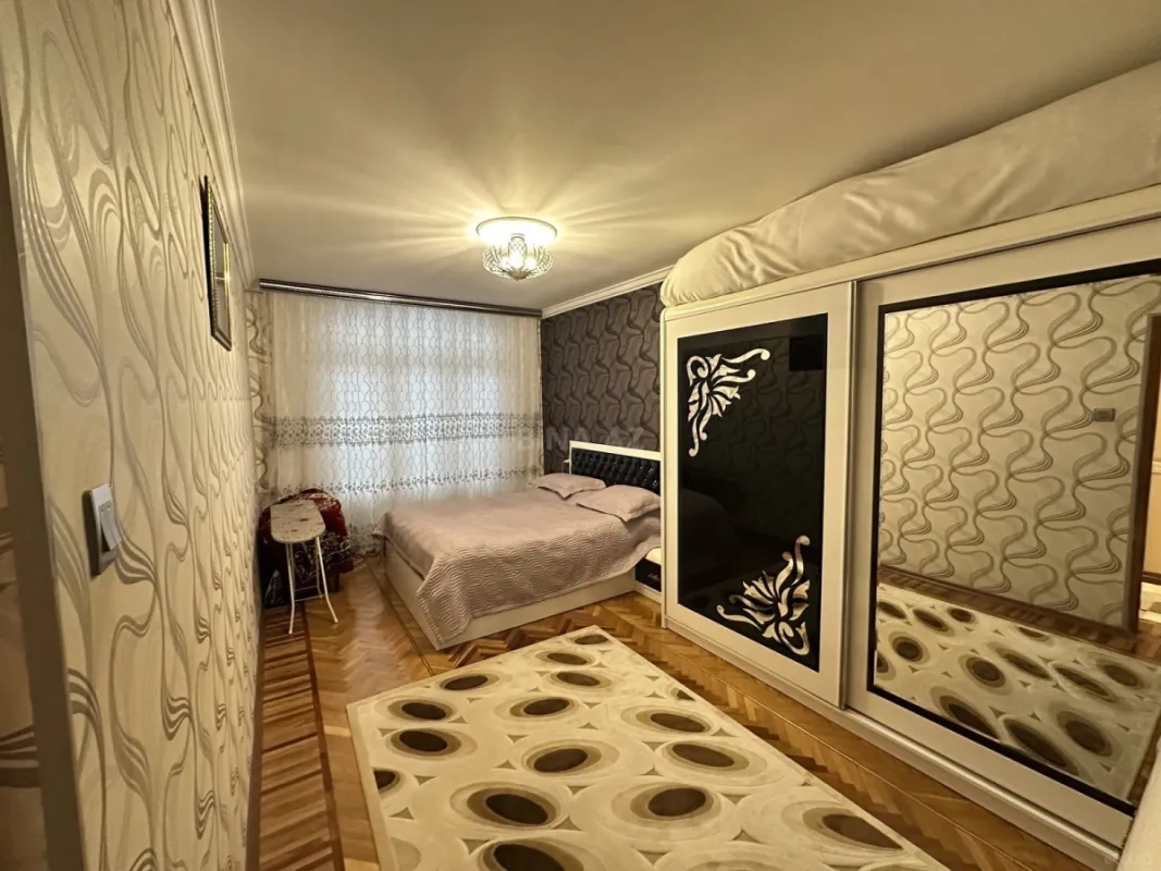 Satılır 3 otaqlı mənzil 90 m²