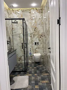 Kirayə verilir 2 otaqlı mənzil 70 m²