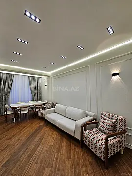 Satılır 2 otaqlı mənzil 68 m²