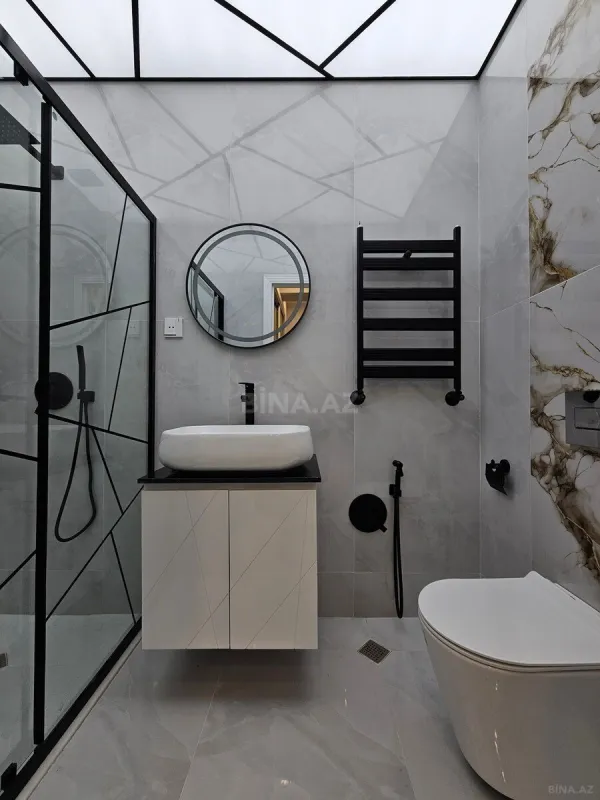 Satılır 2 otaqlı mənzil 68 m²