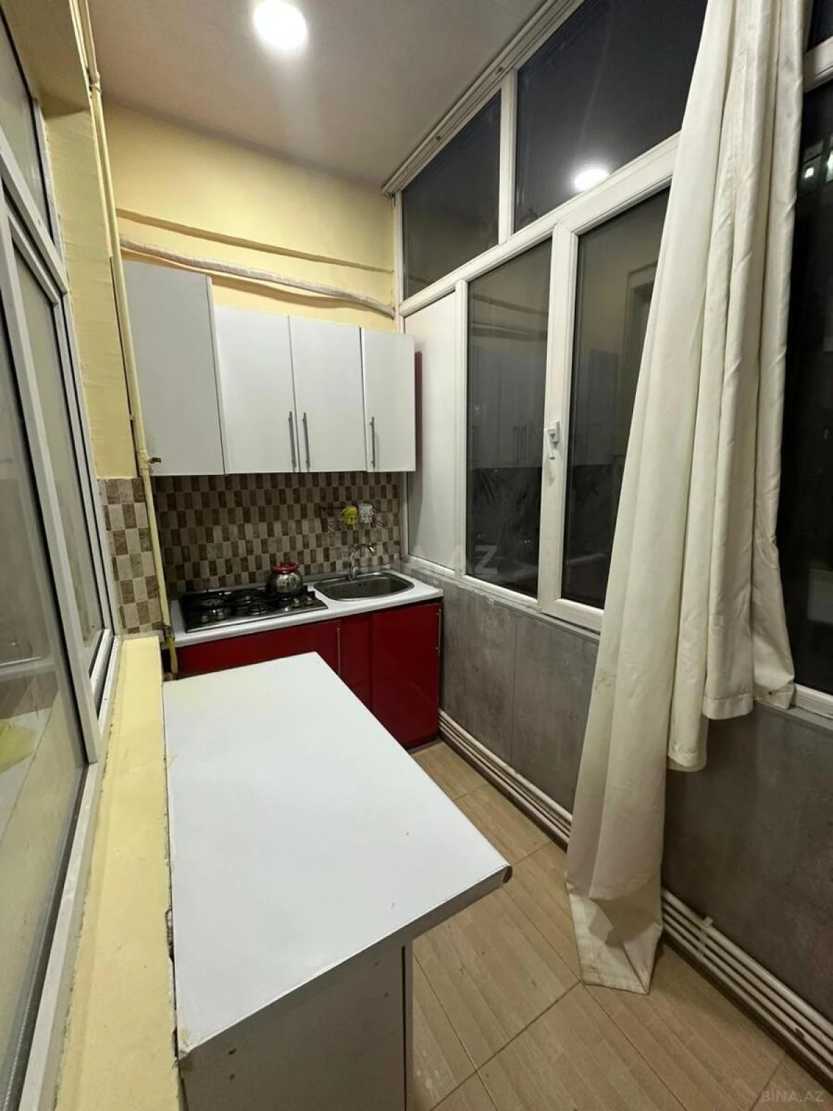 Satılır 2 otaqlı mənzil 62 m²