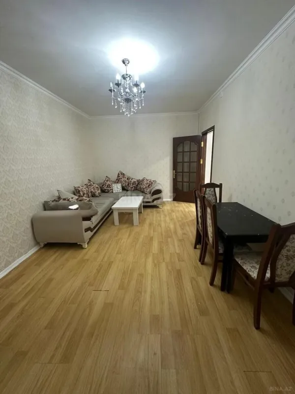 Satılır 2 otaqlı mənzil 62 m²