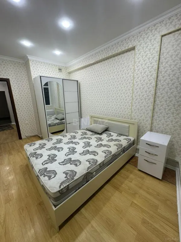 Satılır 2 otaqlı mənzil 62 m²