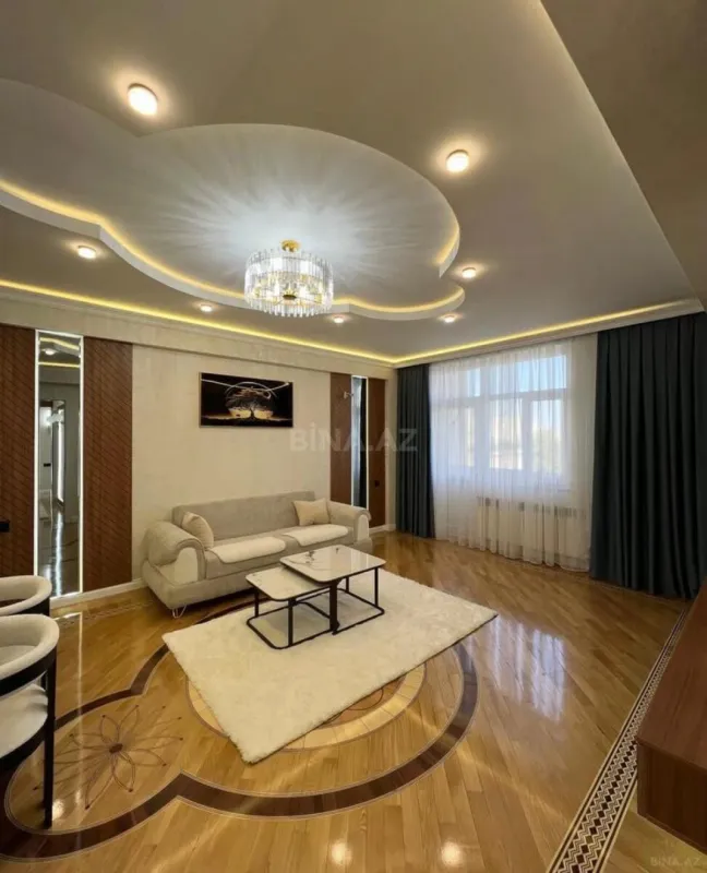 Satılır 3 otaqlı mənzil 98 m²
