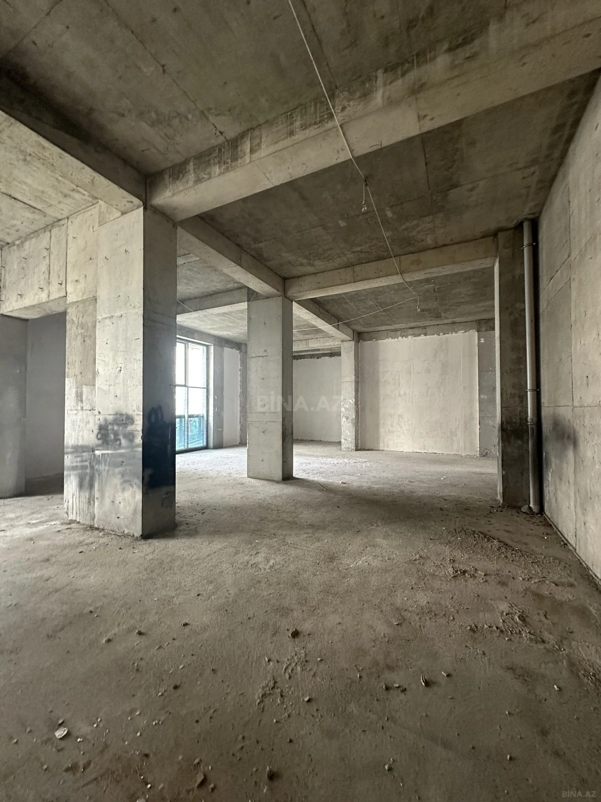 Kirayə verilir obyekt 700 m²