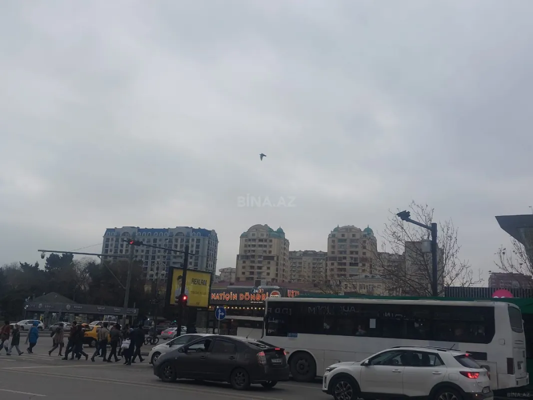 Kirayə verilir 3 otaqlı mənzil 100 m²