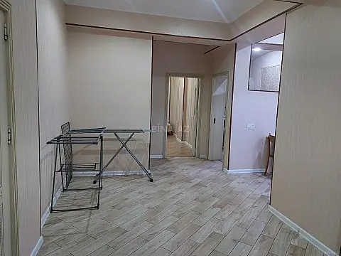 Kirayə verilir 3 otaqlı mənzil 100 m²