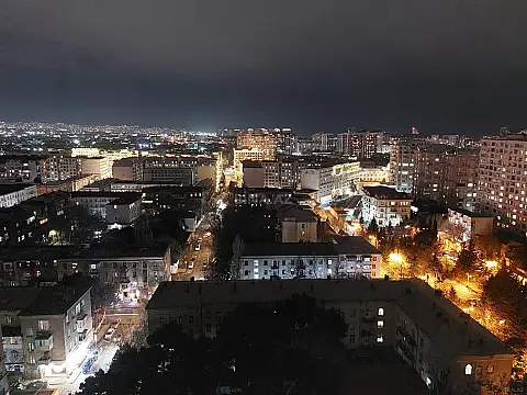 Kirayə verilir 3 otaqlı mənzil 100 m²