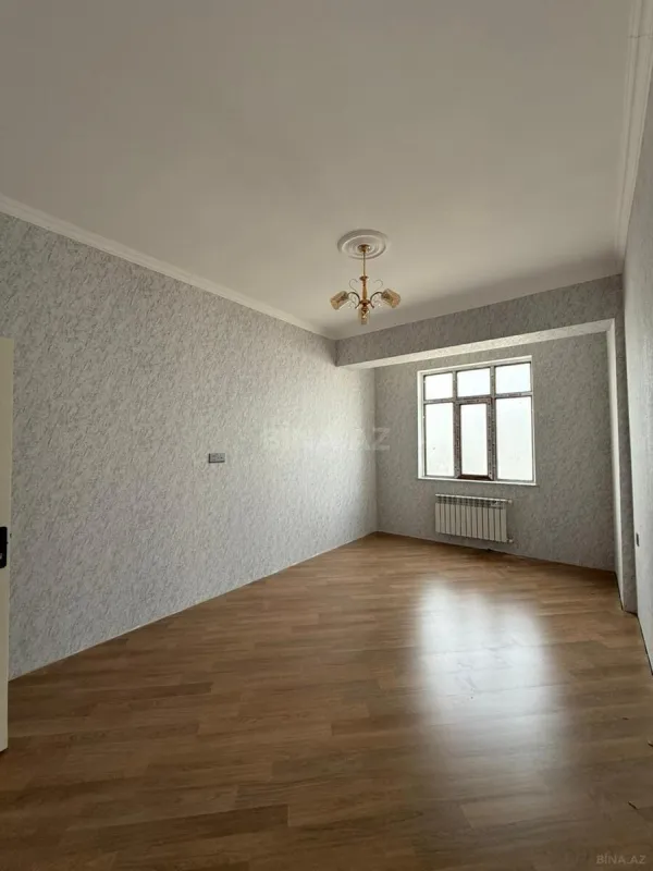 Satılır 2 otaqlı mənzil 79 m²