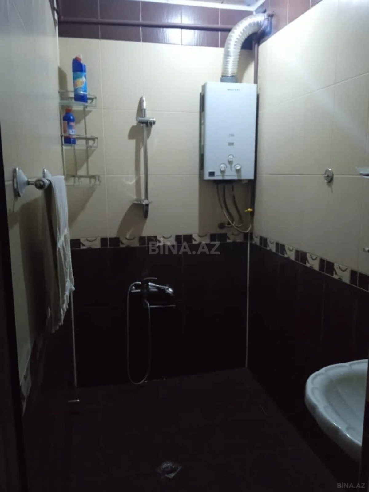 Satılır 3 otaqlı mənzil 82 m²