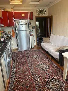 Satılır 2 otaqlı mənzil 96 m²