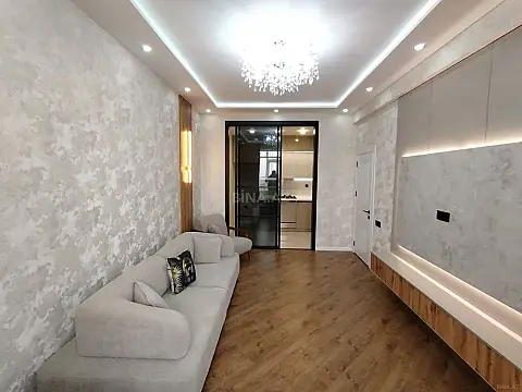 Satılır 3 otaqlı mənzil 80 m² — Bakı, Həzi Aslanov qəs. 3 otaq 80.00 m²