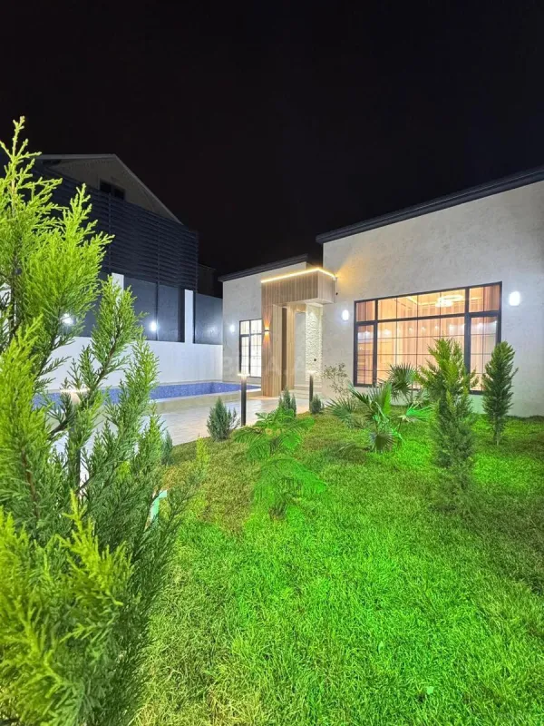 Satılır 4 otaqlı həyət evi 180 m²