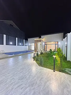 Satılır 4 otaqlı həyət evi 180 m² — Bakı, Mərdəkan 4 otaq 180.00 m²