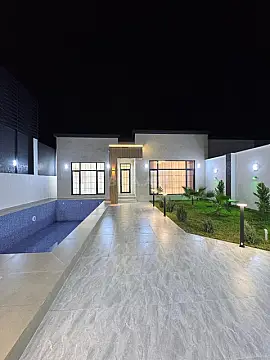 Satılır 4 otaqlı həyət evi 180 m²