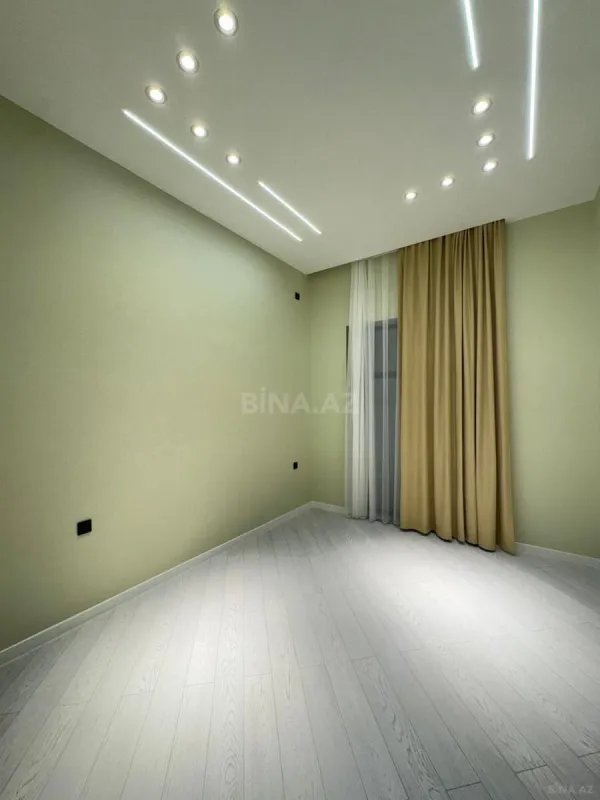 Satılır 4 otaqlı həyət evi 180 m²