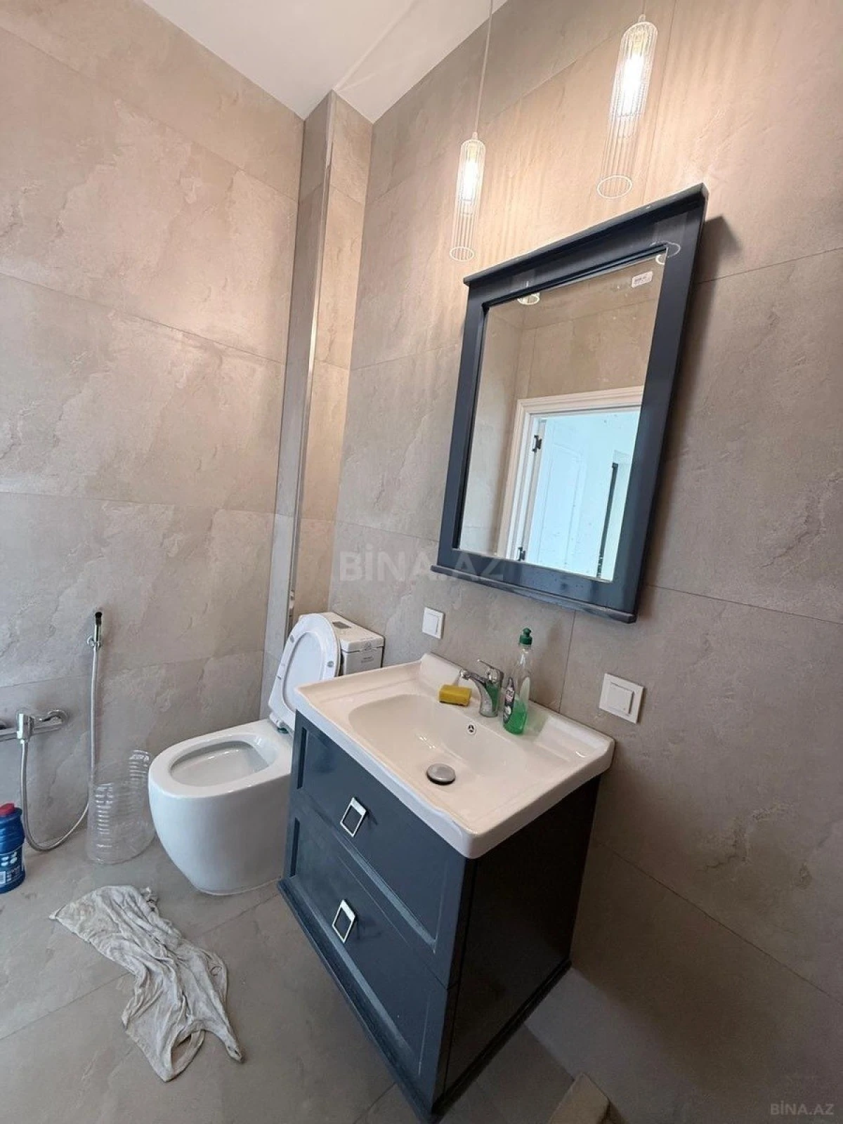 Satılır 2 otaqlı mənzil 50 m²