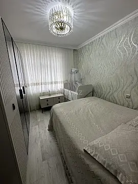 Satılır 2 otaqlı mənzil 64 m²
