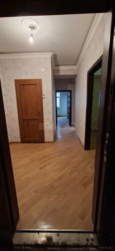 Satılır 2 otaqlı mənzil 75 m²