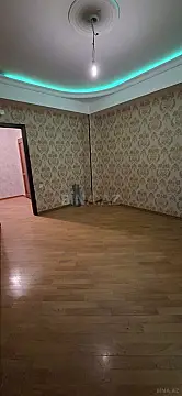Satılır 2 otaqlı mənzil 75 m²