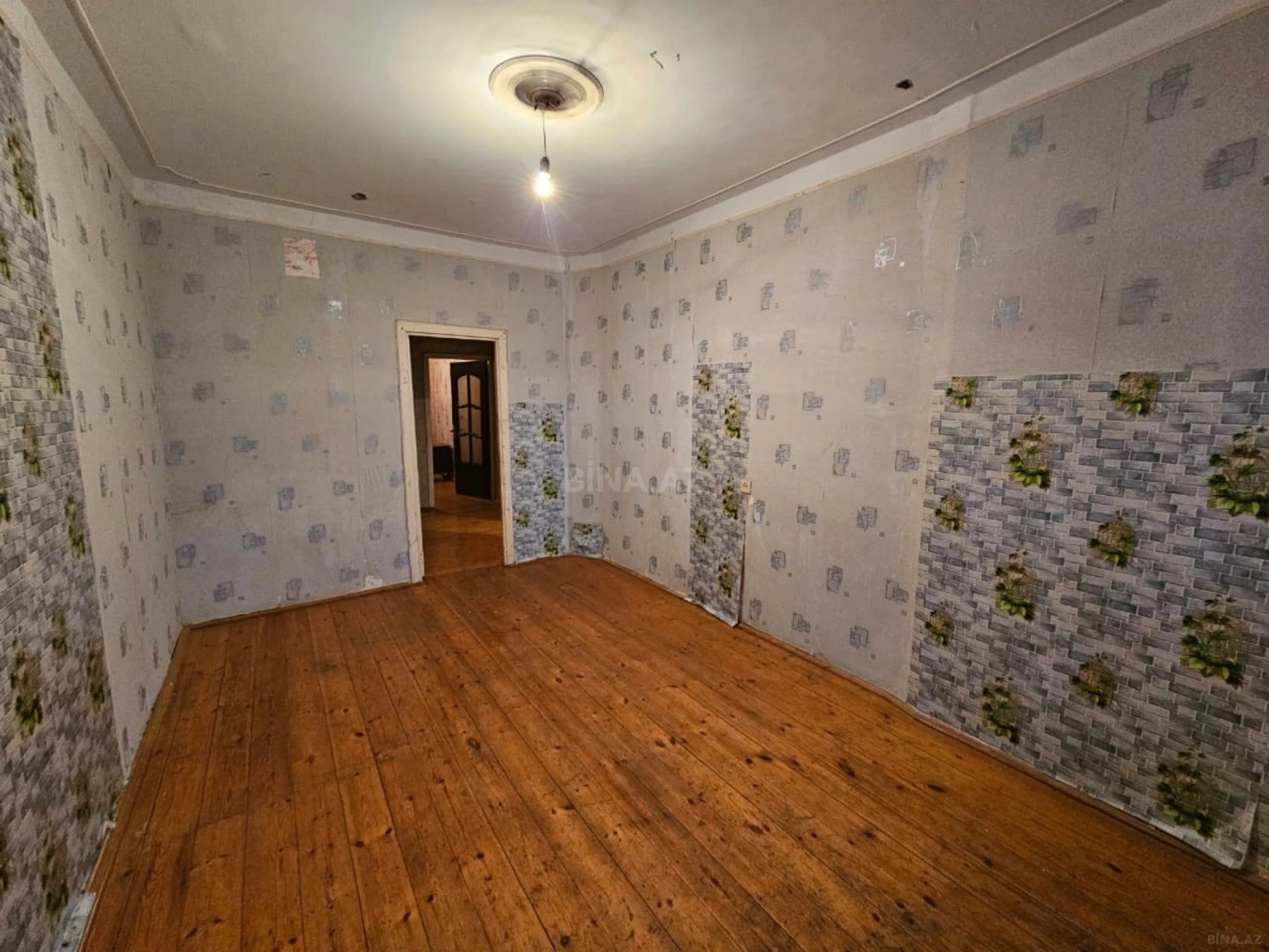 Satılır 3 otaqlı mənzil 75 m²