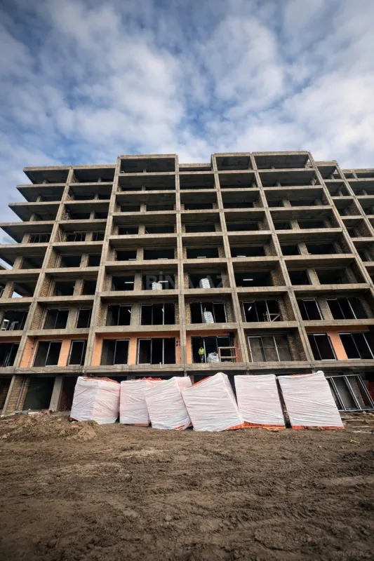 Satılır 3 otaqlı mənzil 92 m²