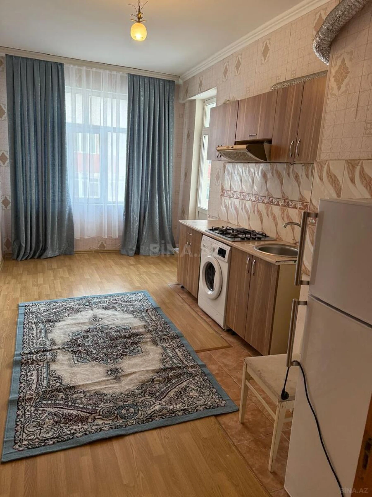 Kirayə verilir 1 otaqlı mənzil 58 m²