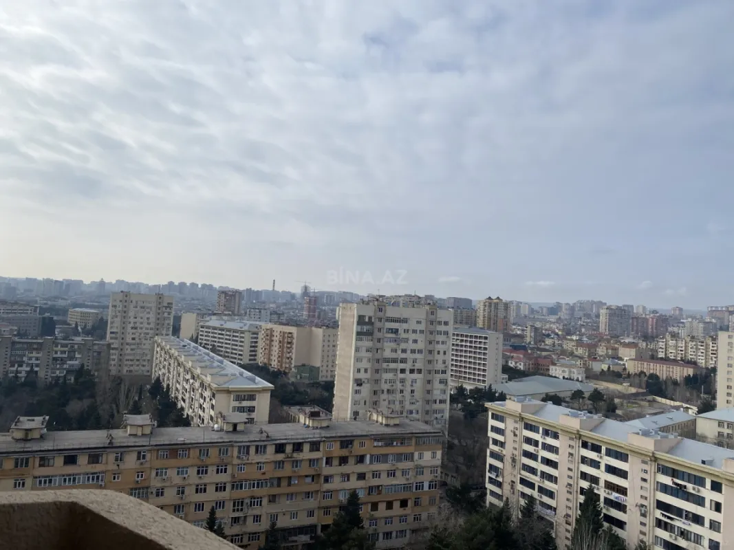 Satılır 2 otaqlı mənzil 69 m²