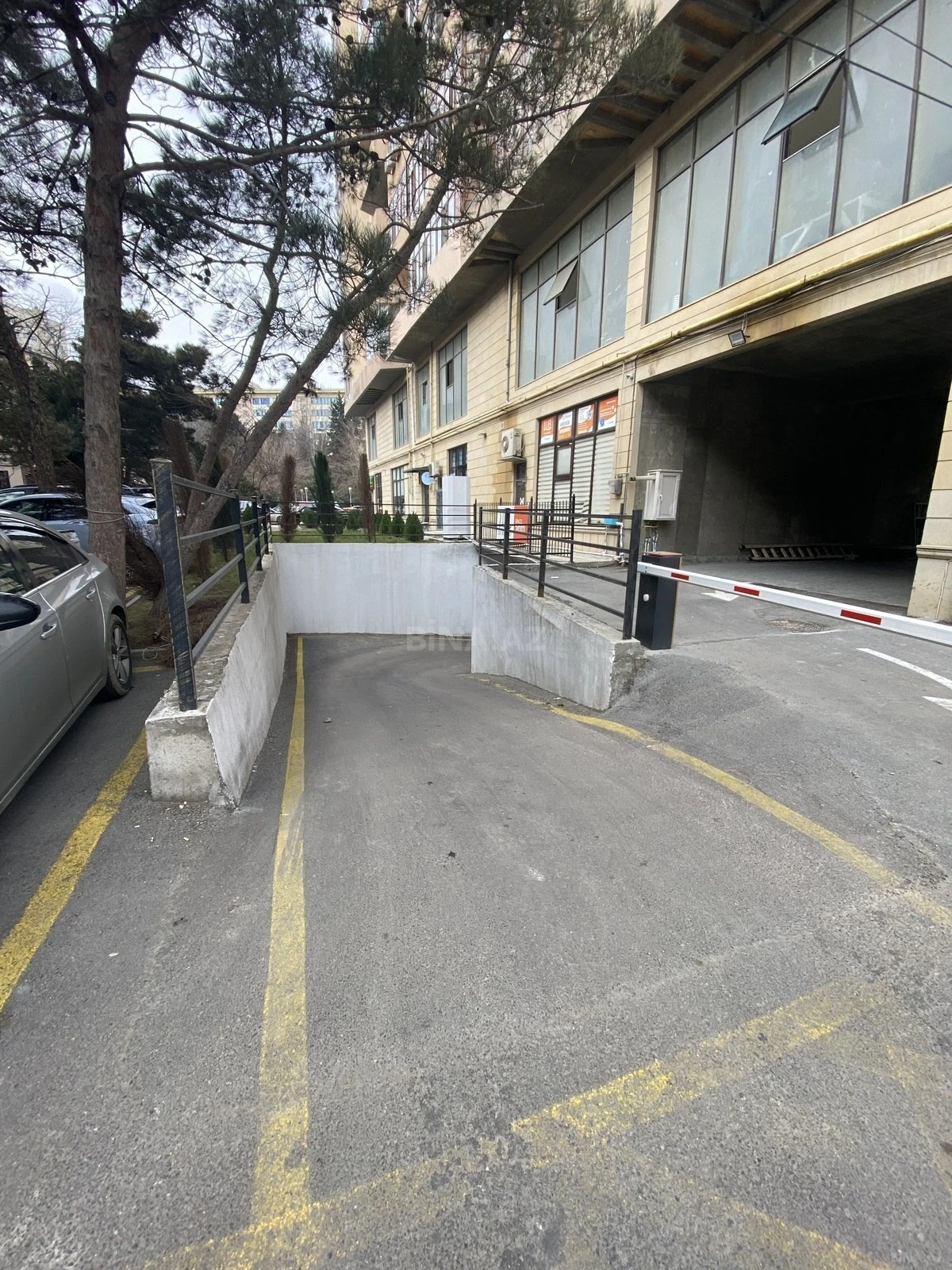 Satılır 2 otaqlı mənzil 69 m²