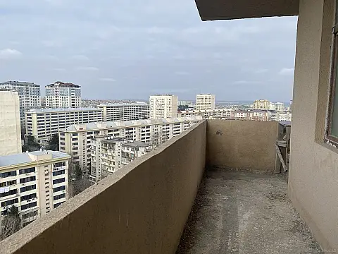 Satılır 2 otaqlı mənzil 69 m²