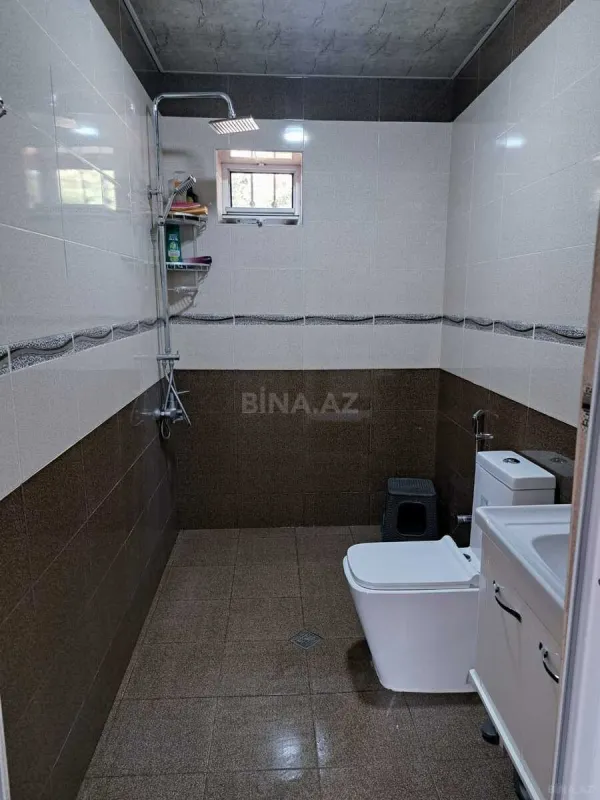 Satılır 4 otaqlı həyət evi 200 m²