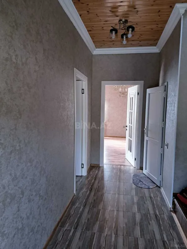 Satılır 4 otaqlı həyət evi 200 m²