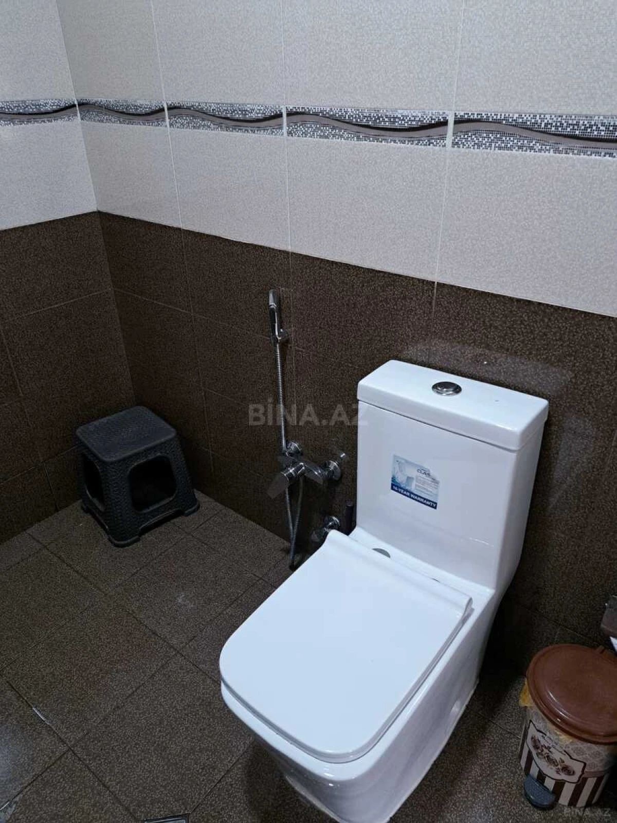 Satılır 4 otaqlı həyət evi 200 m²