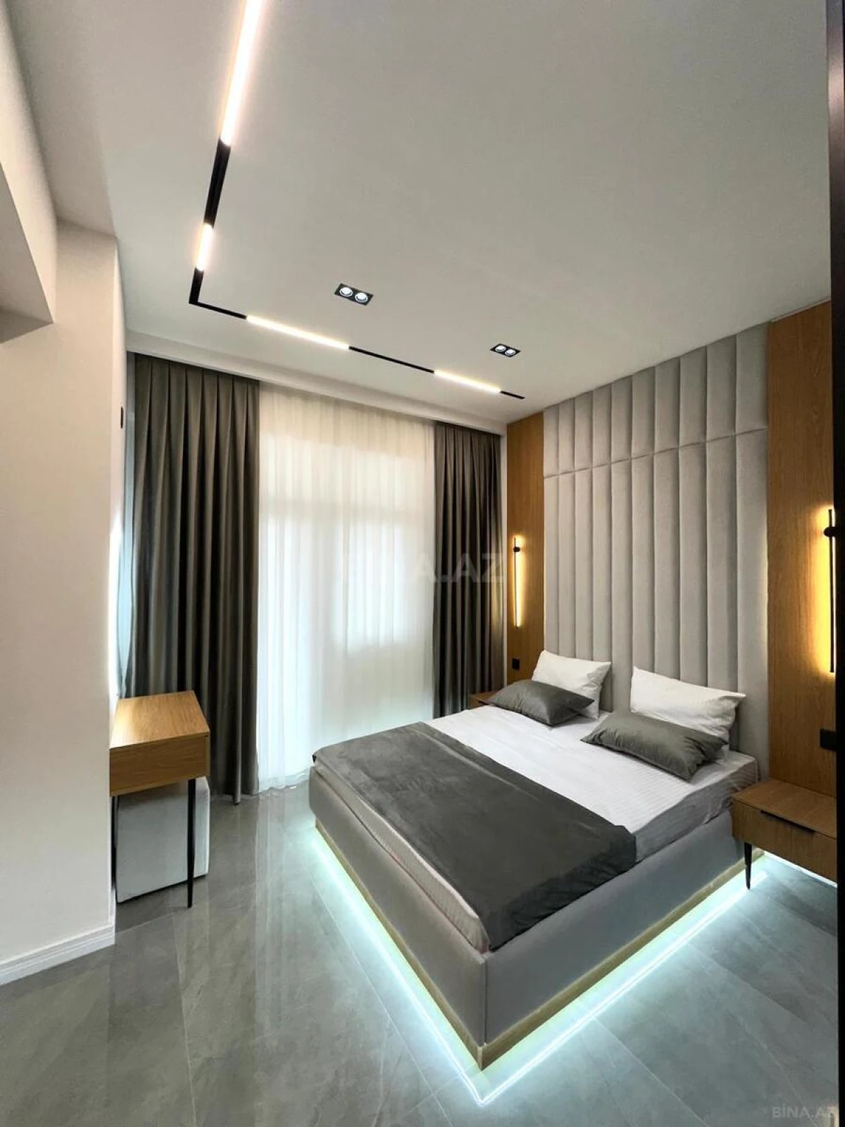 Satılır 2 otaqlı mənzil 67 m²